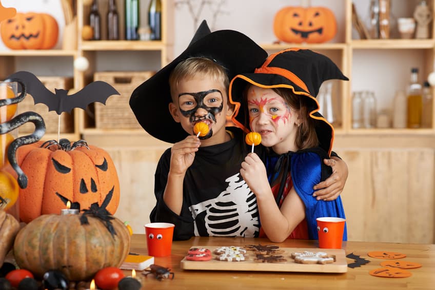 How To Manage Your Child’s Halloween Treats From a Pediatric Dental Perspective